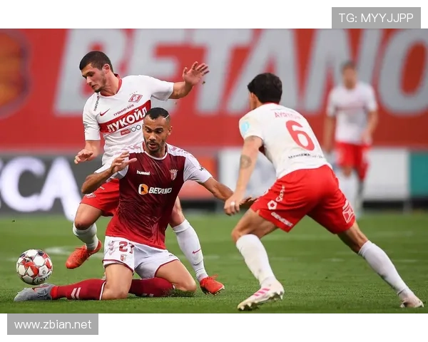 阿贾克斯欧战竞争力恢复程度,对赛季走势形成制约